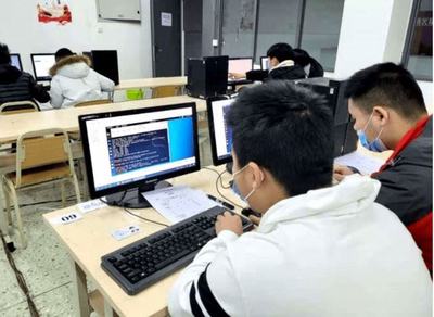 工學(xué)類(lèi)專(zhuān)業(yè)就業(yè)“錢(qián)景”排行，計(jì)算機(jī)收入可觀，榜首卻是新興行業(yè)——網(wǎng)絡(luò)與信息安全軟件開(kāi)發(fā)